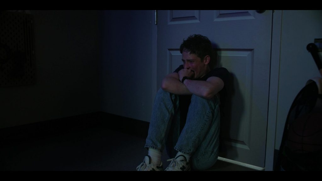 New Balance Sneakers in The Institute S01E03 “Graduation” (2025) (Image 16)
