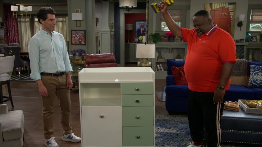 New Balance Sneakers in The Neighborhood S06E09 “Welcome to the Name Drop” (2024) (Image 11)