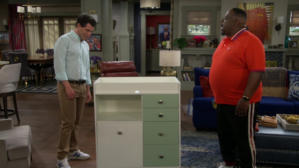 New Balance Sneakers in The Neighborhood S06E09 “Welcome to the Name Drop” (2024) (Image 13)