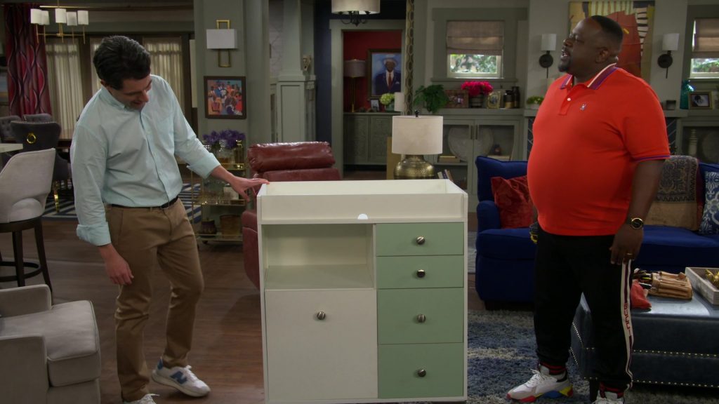 New Balance Sneakers in The Neighborhood S06E09 “Welcome to the Name Drop” (2024) (Image 18)
