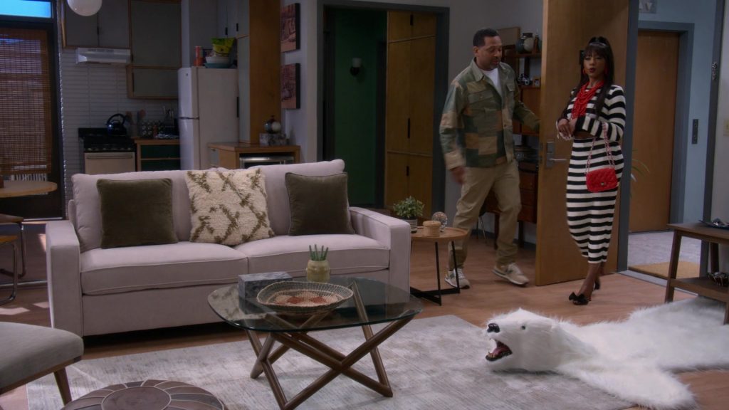 New Balance Sneakers in The Upshaws S06E01 “Gone, But…” (2025) (Image 2)