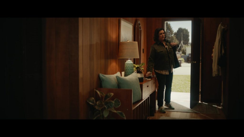 New Balance Sneakers in Yellowjackets S03E10 “Full Circle” (2025) (Image 2)
