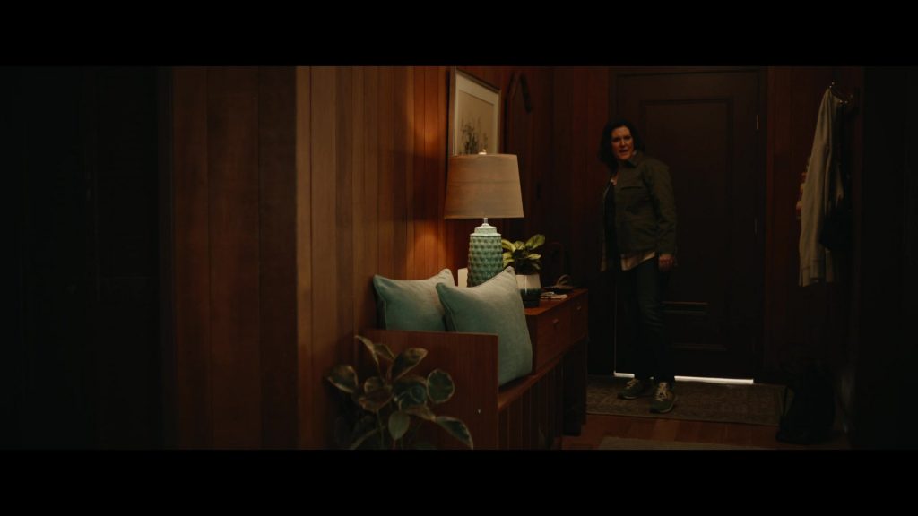 New Balance Sneakers in Yellowjackets S03E10 “Full Circle” (2025) (Image 8)