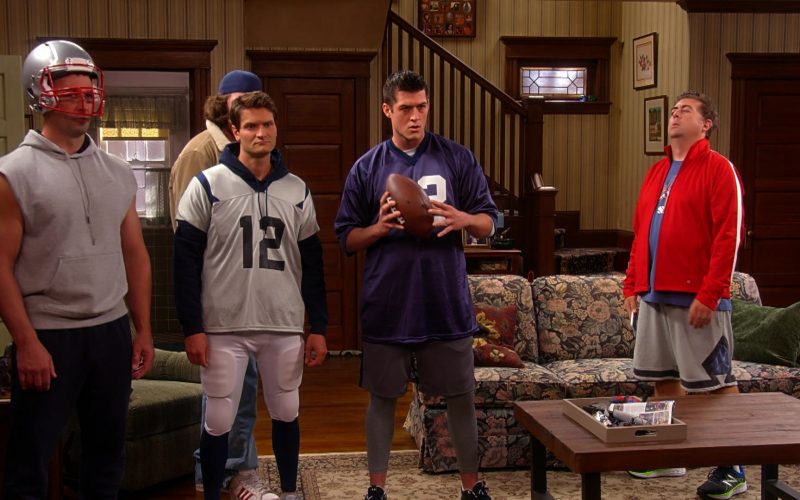 New Balance Sneakers of Eric Petersen in Kevin Can Fk Himself S01E01 “Living the Dream” (2021) (Image 1)