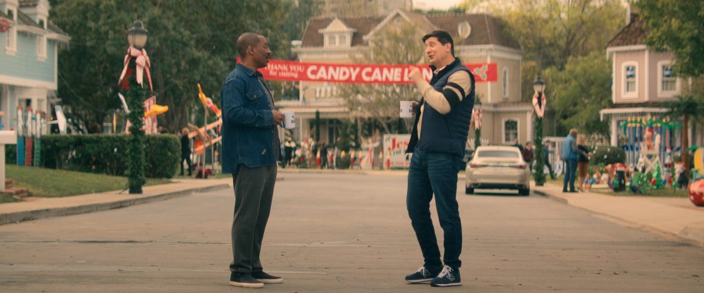 New Balance Sneakers of Ken Marino as Bruce in Candy Cane Lane (2023) (Image 4)
