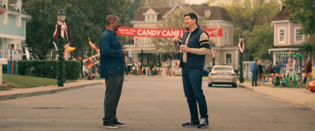 New Balance Sneakers of Ken Marino as Bruce in Candy Cane Lane (2023) (Image 7)