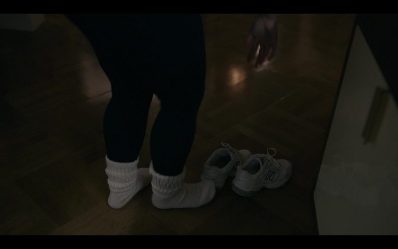 New Balance Women's Sneakers in American Crime Story S03E04 “The Telephone Hour” (2021) (Image 1)