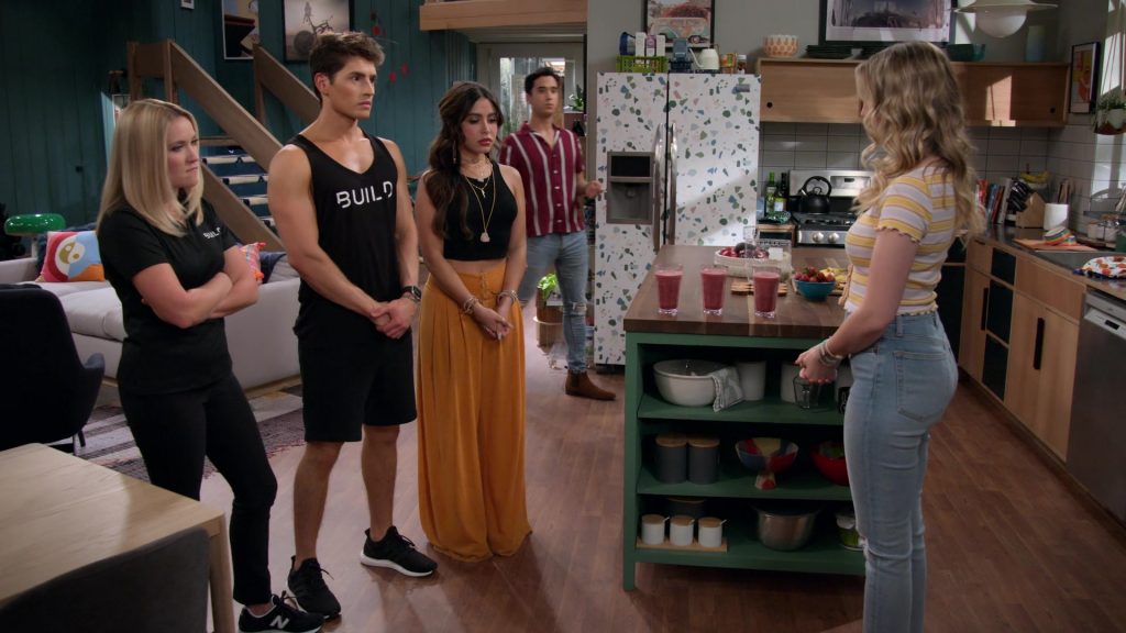 New Balance Women's Sneakers of Emily Osment as Chelsea in Pretty Smart S01E03 “Did you hear! Chelsea ran into Margot!” (2021) (Image 1)