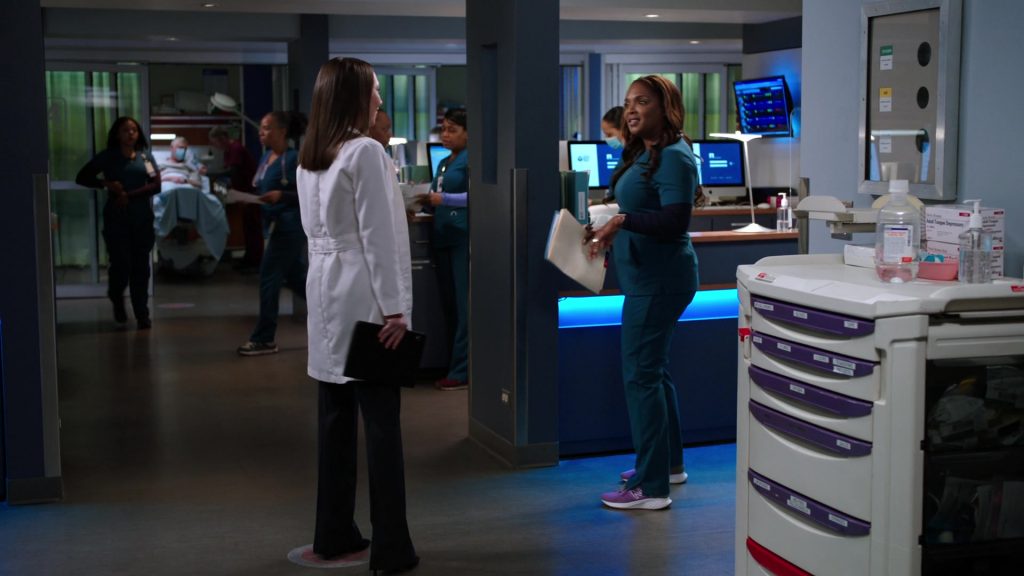 New Balance Women's Sneakers of Marlyne Barrett as Maggie Lockwood in Chicago Med S06E13 “What a Tangled Web We Weave” (2021) (Image 2)