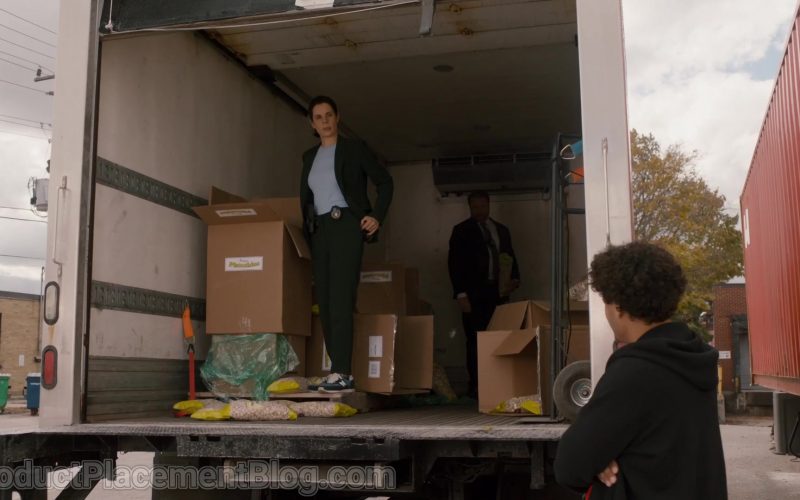 New Balance Women's Sneakers of Meredith MacNeill as Sam Wazowski in Pretty Hard Cases S01E03 “Nuts” (2021) (Image 1)