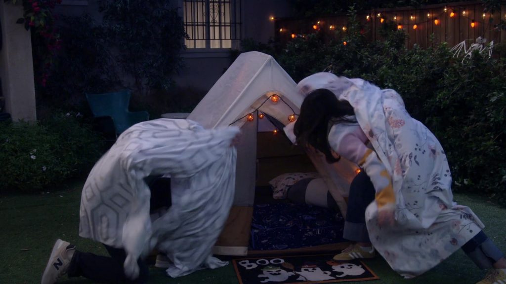 New Balance and Adidas Shoes in Lopez vs Lopez S03E02 “Lopez vs Halloween” (2024) (Image 8)