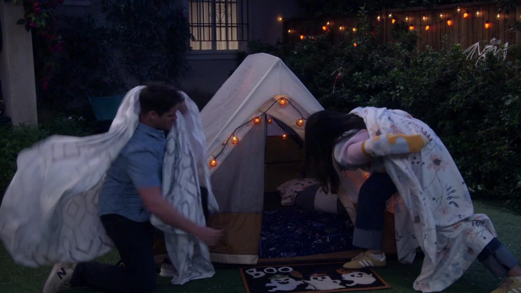 New Balance and Adidas Shoes in Lopez vs Lopez S03E02 “Lopez vs Halloween” (2024) (Image 9)
