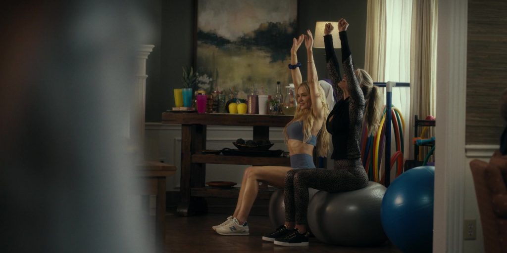 New Balance and Dolce & Gabbana Shoes in Landman S02E02 “Sins of the Father” (2025) (Image 3)