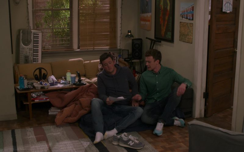 New Balance and Nike Shoes in Frasier S01E08 “The B Story” (2023) (Image 1)