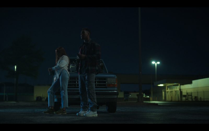 New Balance and Nike Shoes in Reasonable Doubt S02E03 (2024) (Image 1)