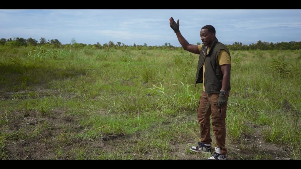 Nike AJ 1 Retro High Sneakers of Anthony Mackie as John Doe in Twisted Metal S01E08 “EV3L1N” (2023) (Image 2)
