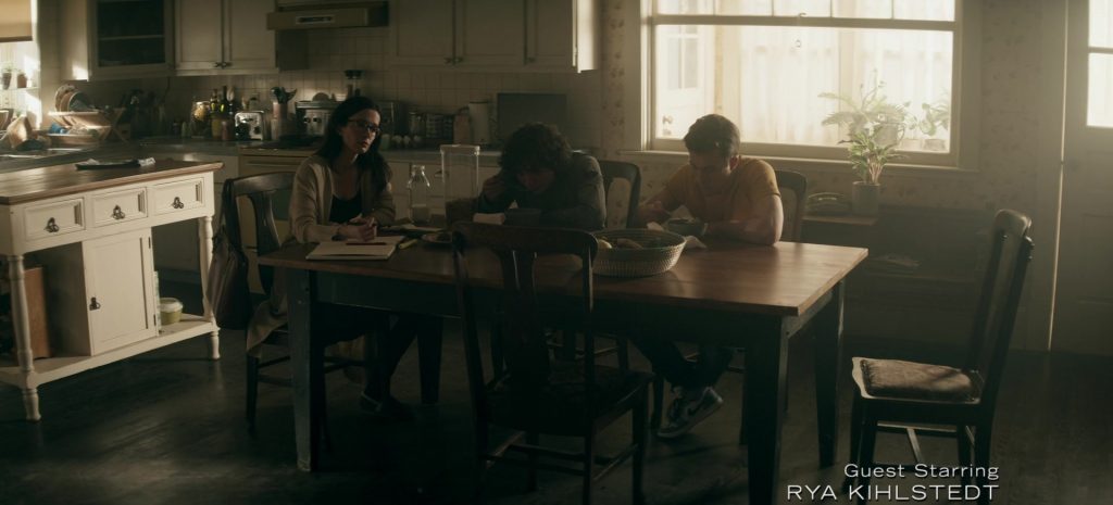 Nike AJ 1 Sneakers Worn by Jordan Elsass as Jonathan Kent in Superman & Lois S02E09 “30 Days and 30 Nights” (2022) (Image 1)
