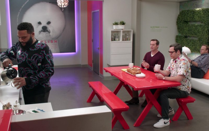 Nike Air Force 1 Sneakers of Nelson Franklin as Connor Stevens in Black-ish S07E05 “Babes in Boyland” (2020) (Image 1)