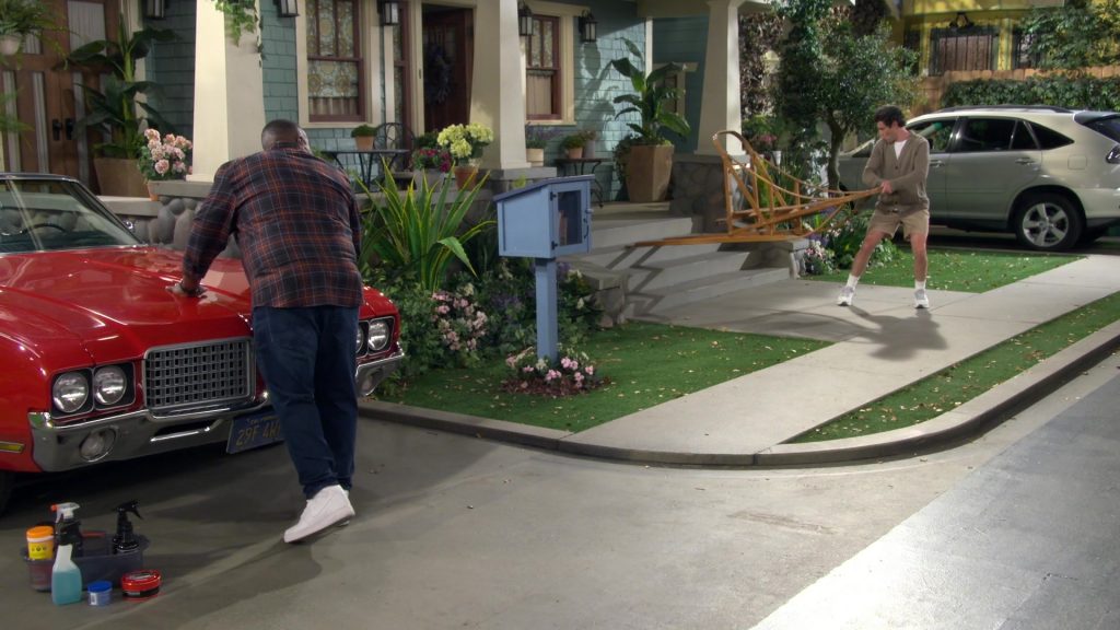 Nike Air Force 1 sneakers in The Neighborhood S08E05 “Welcome to New Horizons” (2025) (Image 3)