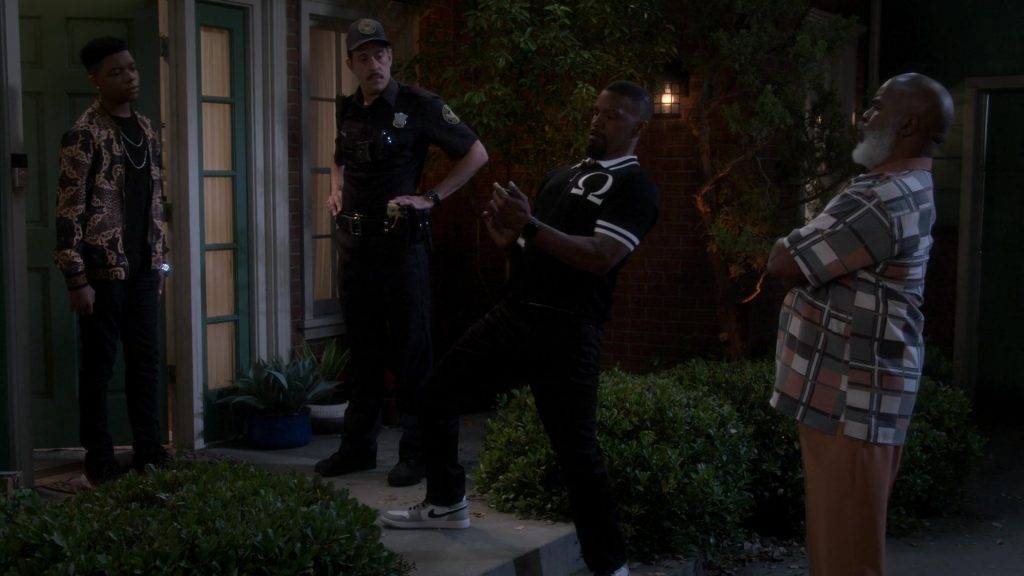 Nike Air Jordan 1 Low Shoe of Jamie Foxx as Brian Dixon in Dad Stop Embarrassing Me! S01E04 “#NipplesOrNuts” (2021) (Image 2)