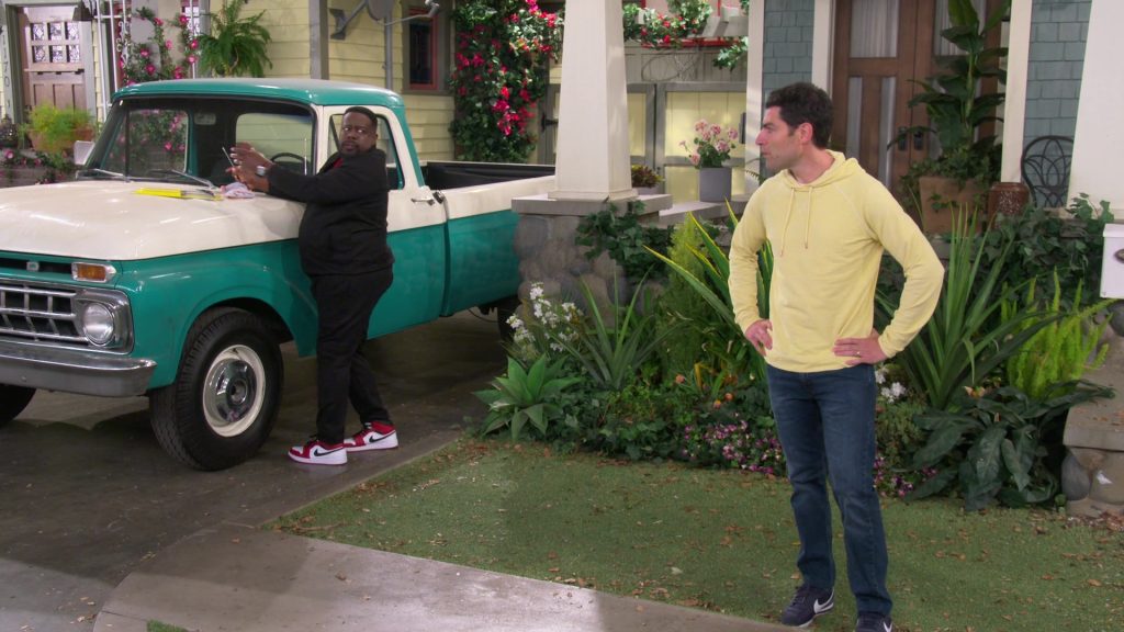 Nike Air Jordan 1 Low Sneakers of Cedric the Entertainer as Calvin Butler in The Neighborhood S03E06 “Welcome to the Turnaround” (2021) (Image 1)