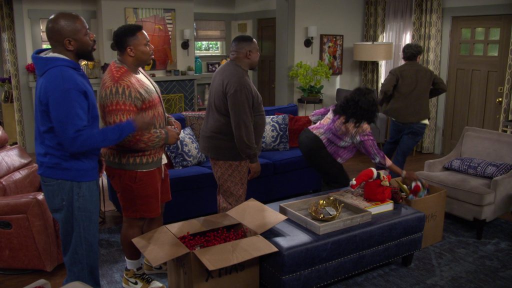 Nike Air Jordan 1 Retro High OG “Rookie of the Year” sneakers in The Neighborhood S08E08 “Welcome to Secrets and Santa” (2025) (Image 3)