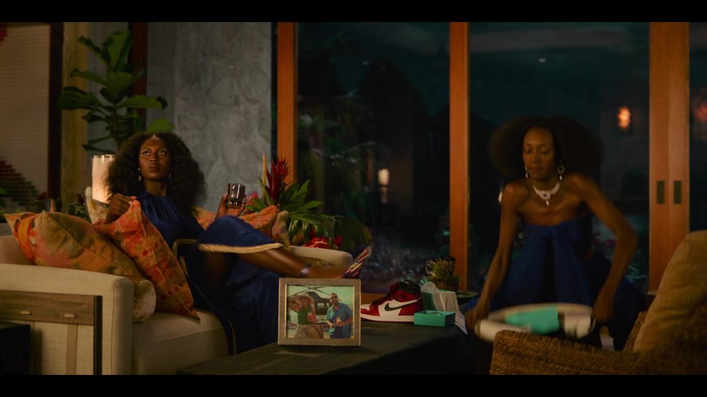 Nike Air Jordan 1 Shoes in Murder Mystery 2 (2023) (Image 1)