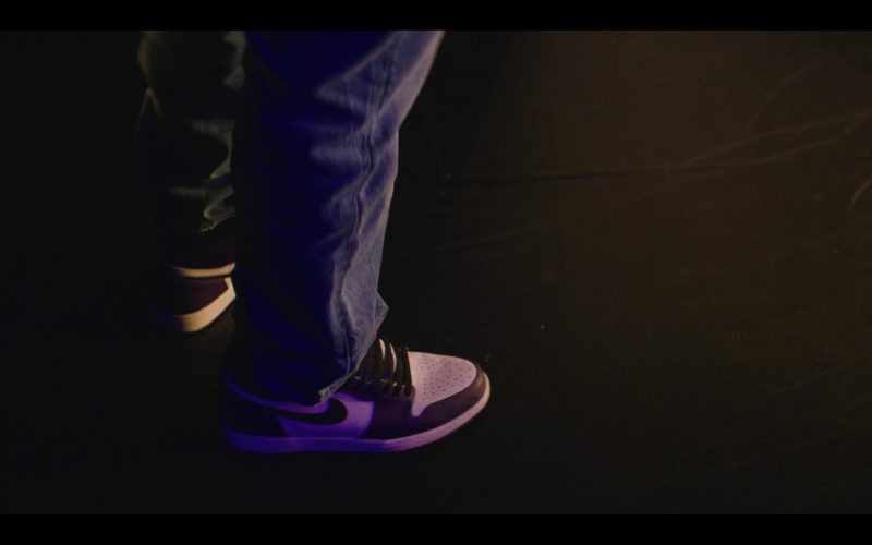 Nike Air Jordan 1 Shoes in That Damn Michael Che S01E04 “Sex Worker” (2021) (Image 1)