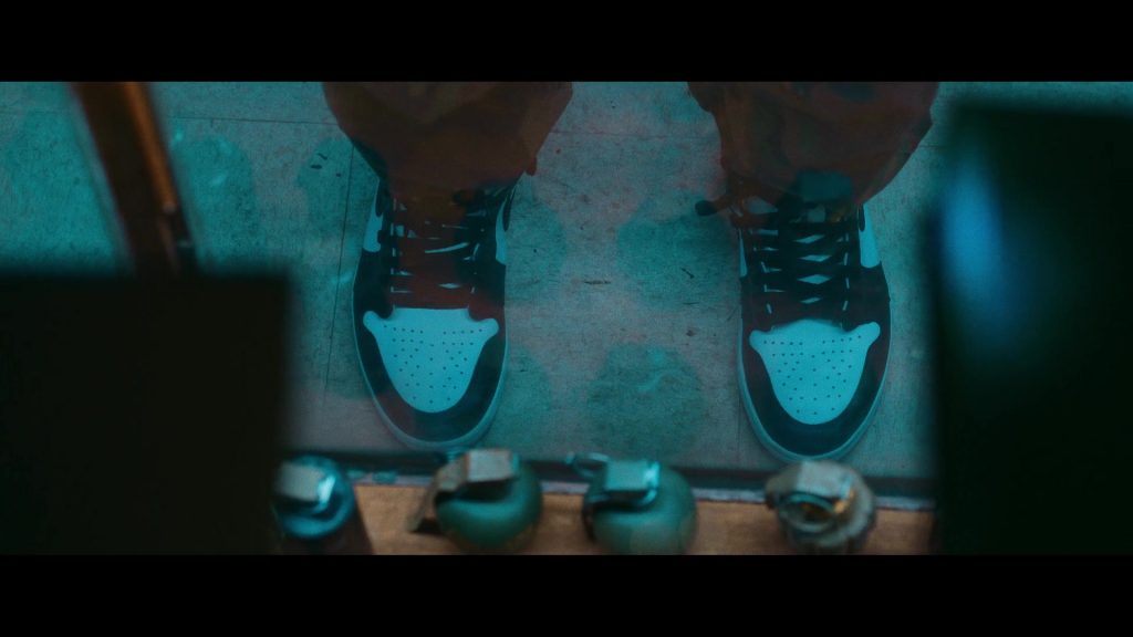 Nike Air Jordan 1 Shoes of Jamie Foxx as Bud Jablonski in Day Shift (2022) (Image 2)