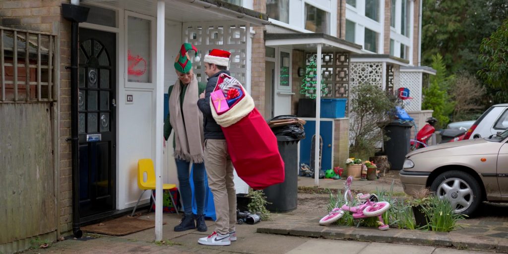 Nike Air Jordan 1 Sneakers Worn by Jason Sudeikis in Ted Lasso S02E04 “Carol of the Bells” (2021) (Image 2)