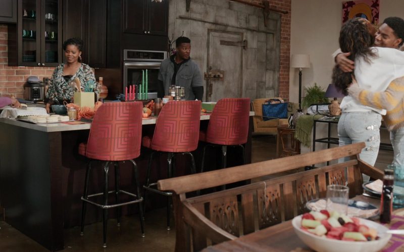Nike Air Jordan 1 Sneakers in All American - Homecoming S02E01 “We Need a Resolution” (2022) (Image 1)