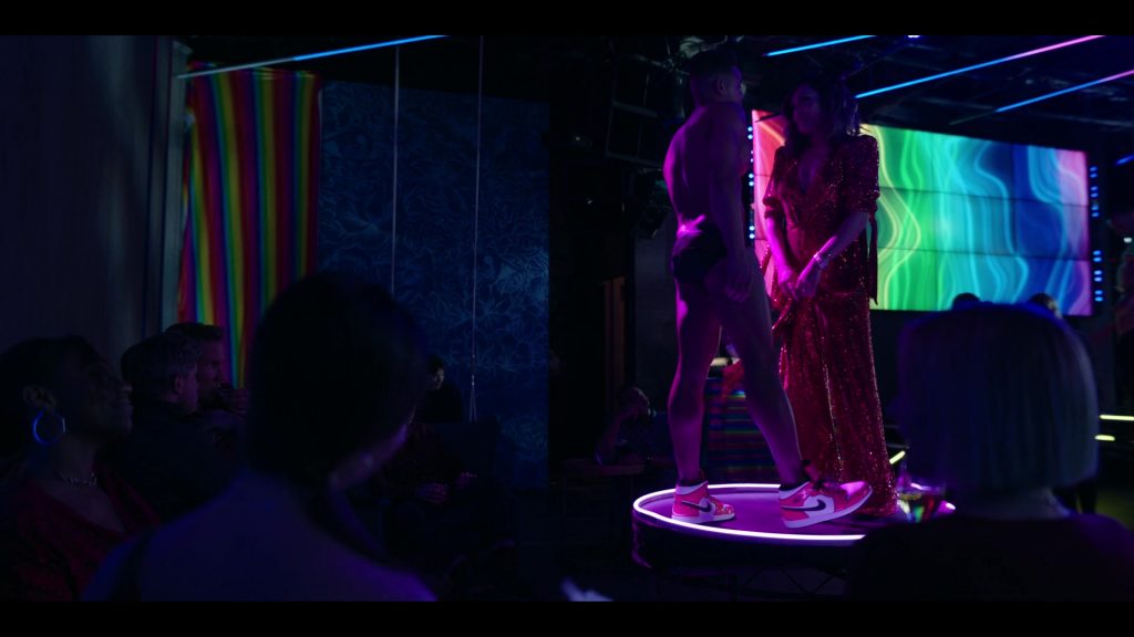 Nike Air Jordan 1 Sneakers in Harlem S01E06 “Cuffing Season” (2021) (Image 1)