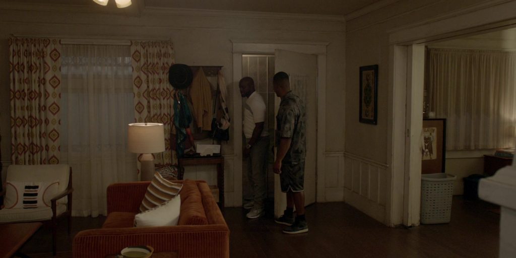 Nike Air Jordan 1 Sneakers of Daniel Ezra as Spencer James in All American S04E10 “6 ‘N the Mornin'” (2022) (Image 1)