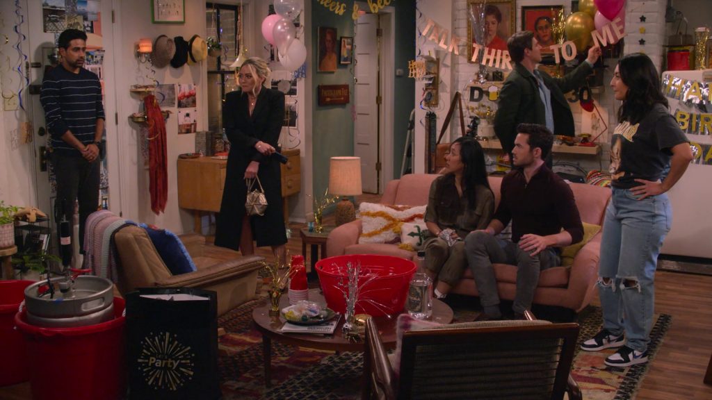Nike Air Jordan 1 Sneakers of Francia Raisa as Valentina in How I Met Your Father S01E04 “Dirrty Thirty” (2022) (Image 1)