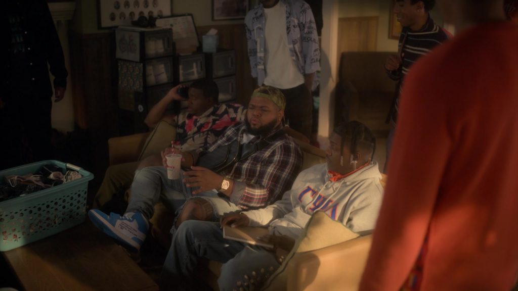 Nike Air Jordan 1 x Off- White Sneakers in Grown-ish S06E12 “Get Rich or Die Tryin'” (2024) (Image 1)