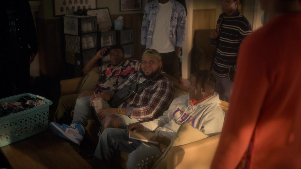 Nike Air Jordan 1 x Off- White Sneakers in Grown-ish S06E12 “Get Rich or Die Tryin'” (2024) (Image 4)