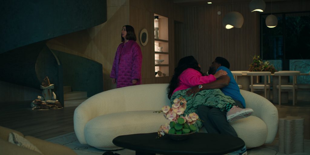 Nike Air Jordan 4 RM “Pink Oxford” sneaker in Loot S03E07 “Billionaire, Beautiful and True” (2025) (Image 1)