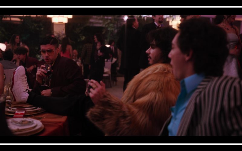 Nike Air Jordan 6 Sneakers in Narcos - Mexico S03E02 “Como La Flor” (2021) (Image 1)