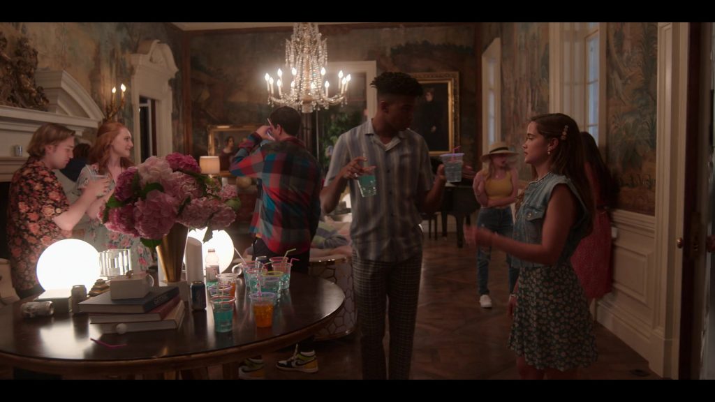 Nike Air Jordan High Top Sneakers in First Kill S01E01 “First Kiss” (2022) (Image 1)