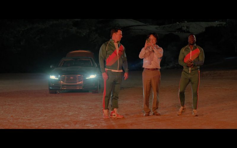 Nike Air Jordan Sneakers Worn by Mark Wahlberg as Huck Dembo in Me Time (2022) (Image 1)