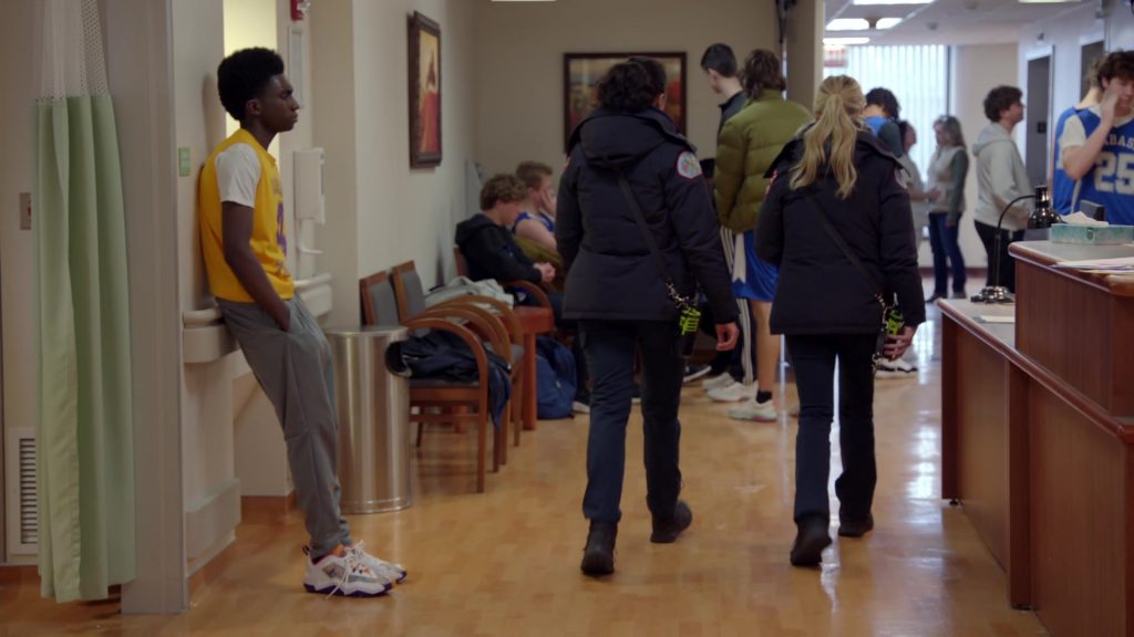 Nike Air Jordan Sneakers and Kleenex Tissues in Chicago Fire S12E05 “On the Hook” (2024) (Image 2)