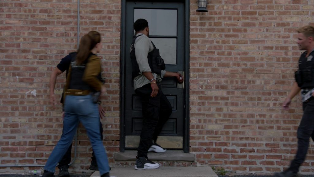 Nike Air Jordan Sneakers in Chicago P.D. S12E03 “Off Switch” (2024) (Image 1)