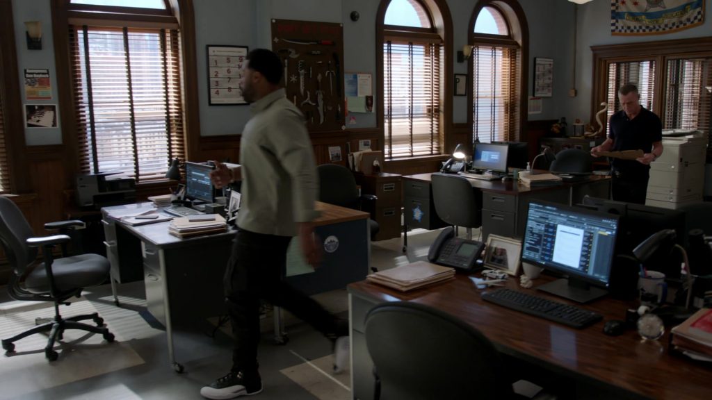 Nike Air Jordan Sneakers in Chicago P.D. S12E03 “Off Switch” (2024) (Image 6)