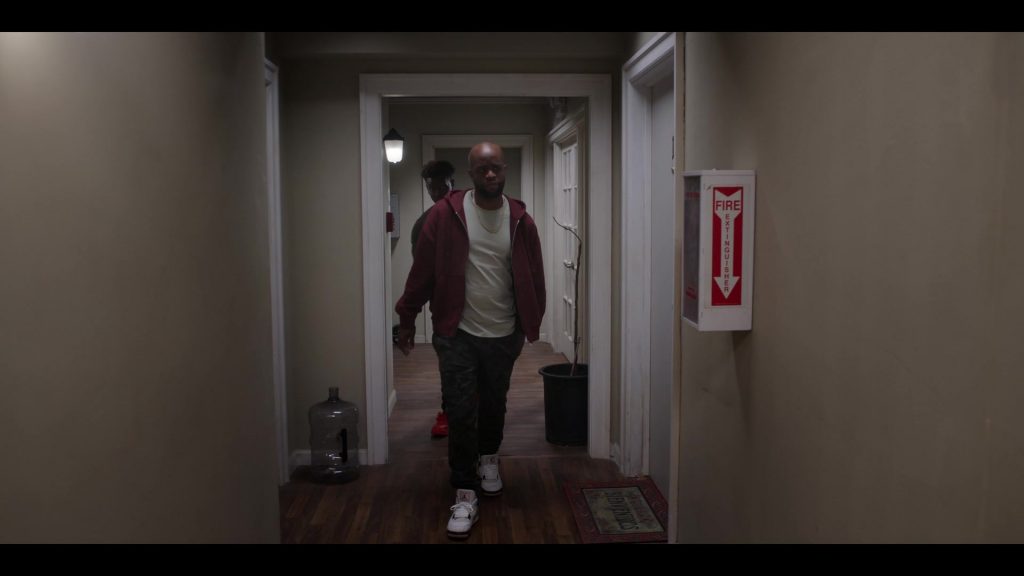 Nike Air Jordan Sneakers in Killing It S02E03 “It Follows” (2023) (Image 12)