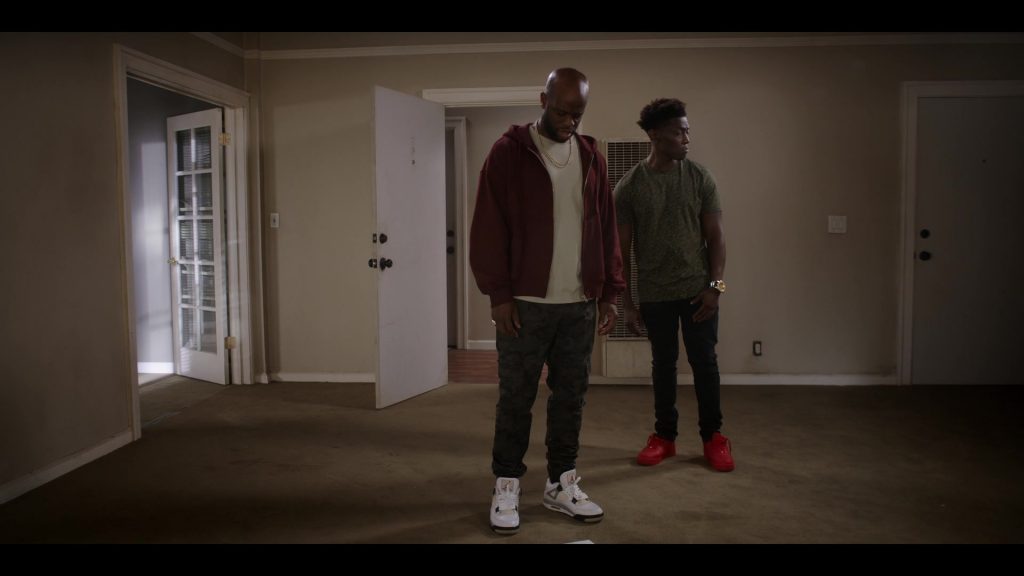 Nike Air Jordan Sneakers in Killing It S02E03 “It Follows” (2023) (Image 3)