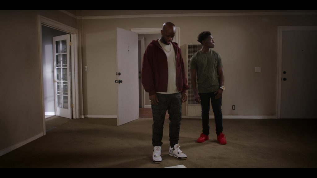 Nike Air Jordan Sneakers in Killing It S02E03 “It Follows” (2023) (Image 4)