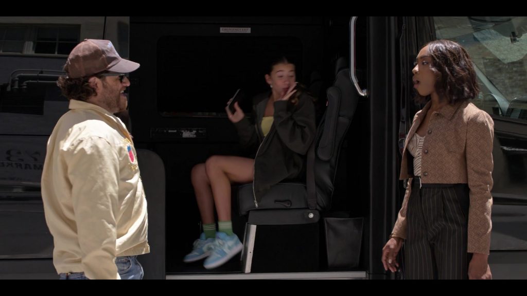 Nike Air Jordan Sneakers in Mr. Throwback S01E04 (2024) (Image 2)