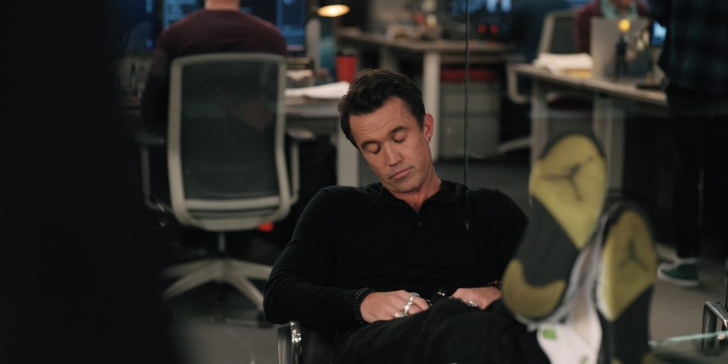 Nike Air Jordan Sneakers in Mythic Quest S04E02 “1000%” (2025) (Image 37)