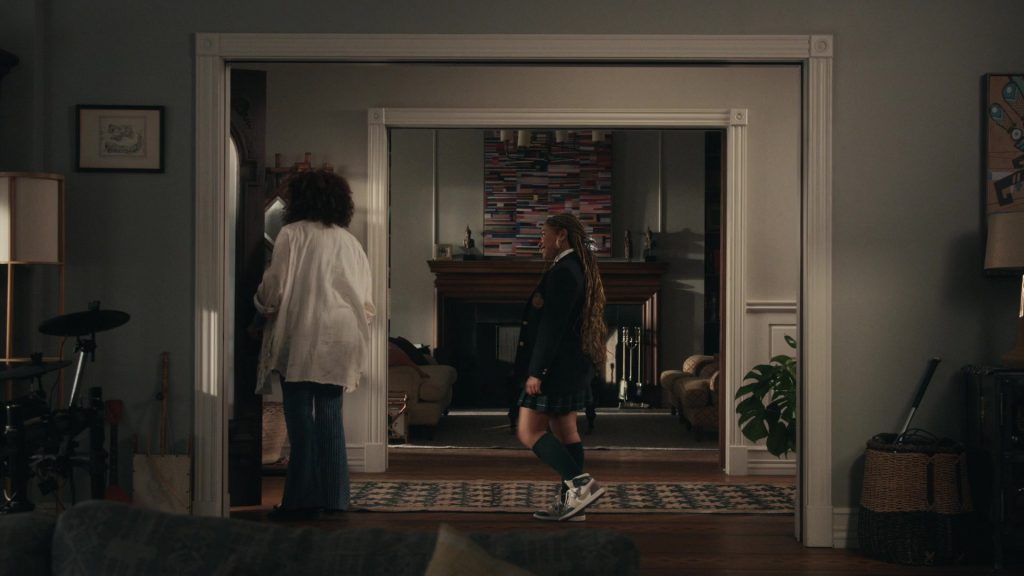 Nike Air Jordan Sneakers in The Equalizer S04E02 “Full Throttle” (2024) (Image 6)