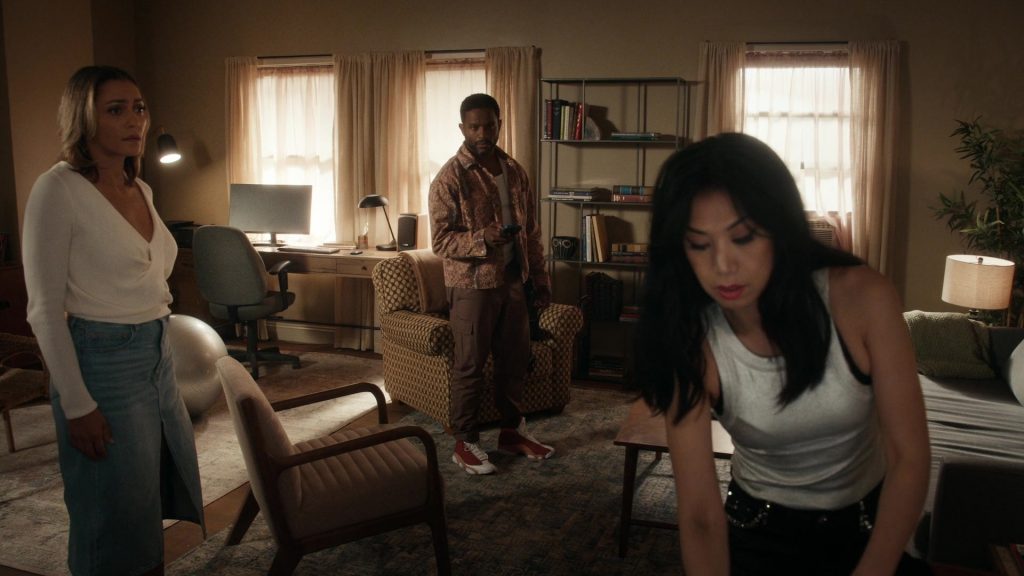 Nike Air Jordan Sneakers in The Equalizer S05E05 “Take My Life…Please!” (2024) (Image 6)
